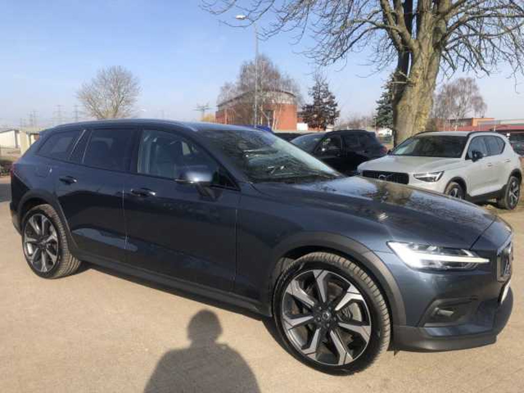 Volvo V60 Cross Country