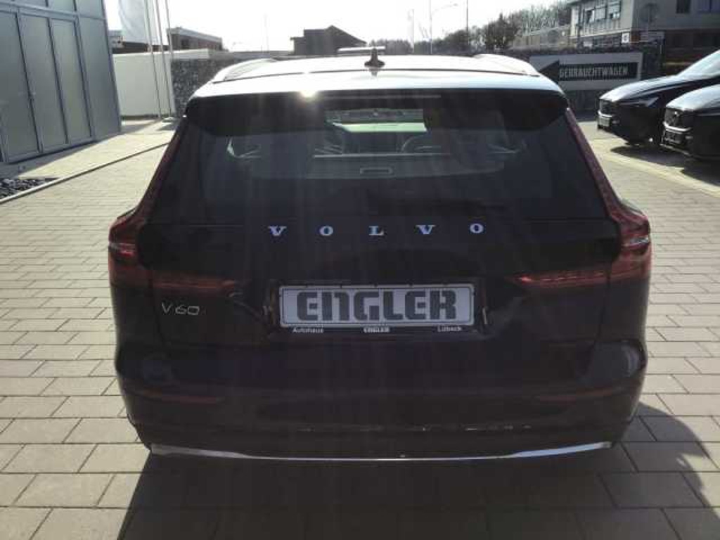 Volvo V60 Cross Country