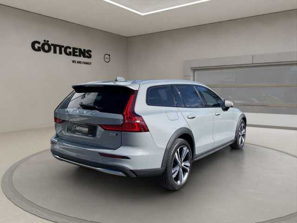 Volvo V60 Cross Country