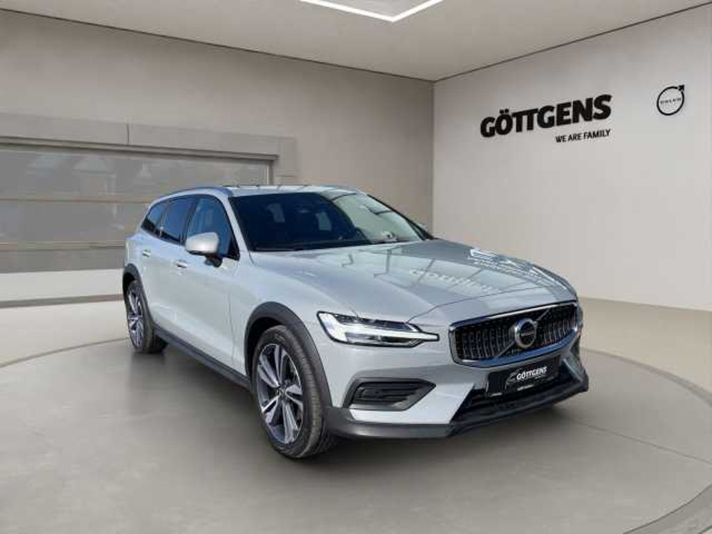 Volvo V60 Cross Country
