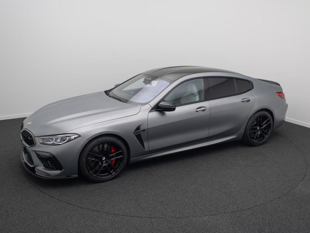 BMW M8