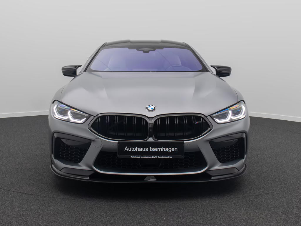 BMW M8