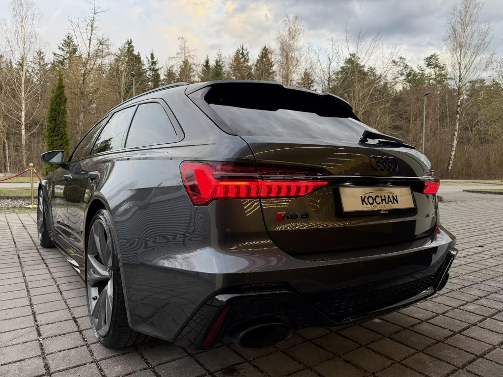 Audi RS6