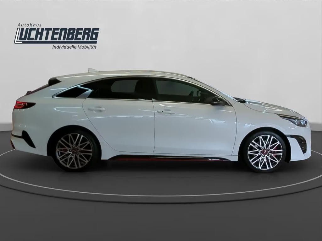 Kia ProCeed