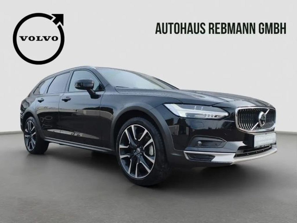 Volvo V90 Cross Country