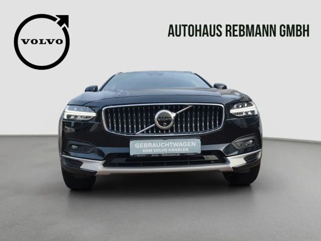 Volvo V90 Cross Country