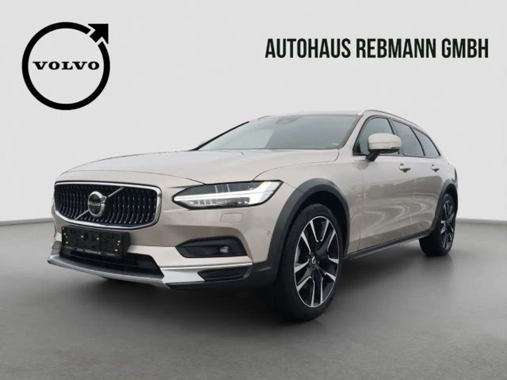 Volvo V90 Cross Country