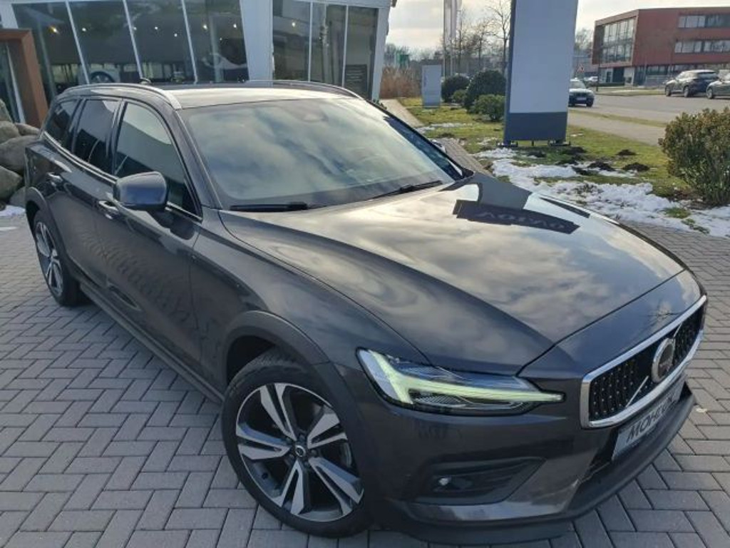 Volvo V60 Cross Country
