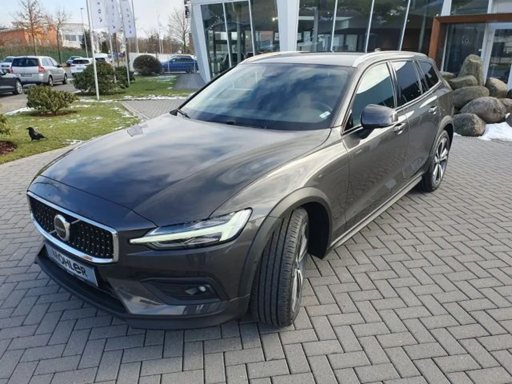 Volvo V60 Cross Country