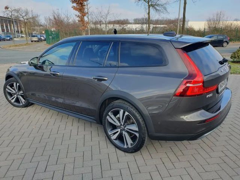 Volvo V60 Cross Country