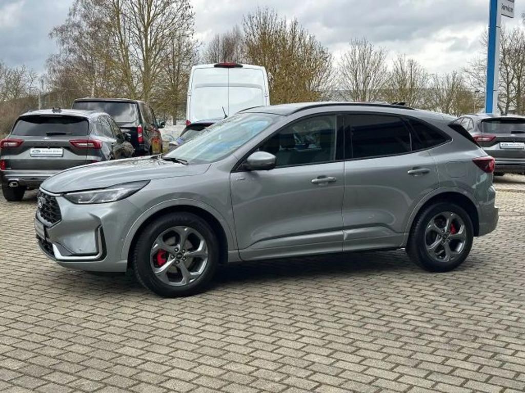 Ford Kuga 2025 Benzine