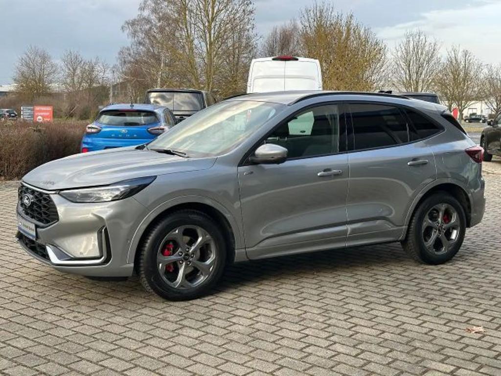 Ford Kuga 2025 Benzine