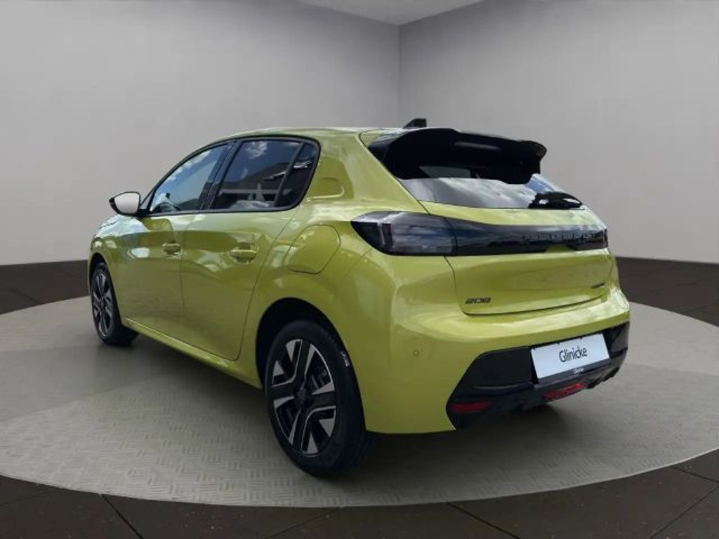 Peugeot e-208