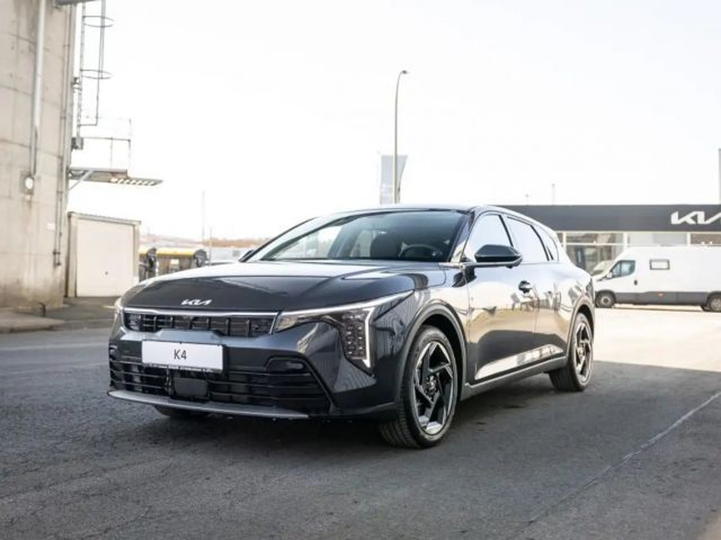 Kia K4