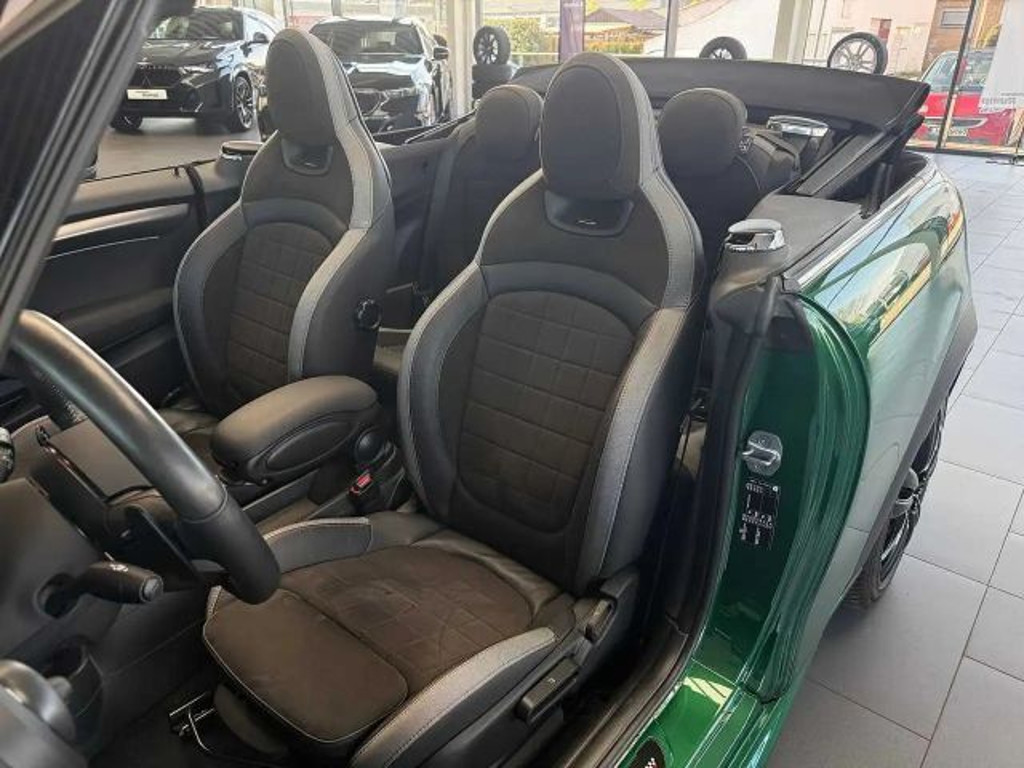 Mini John Cooper Works Cabrio