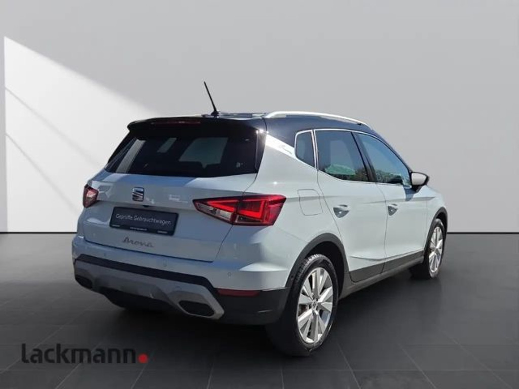 Seat Arona