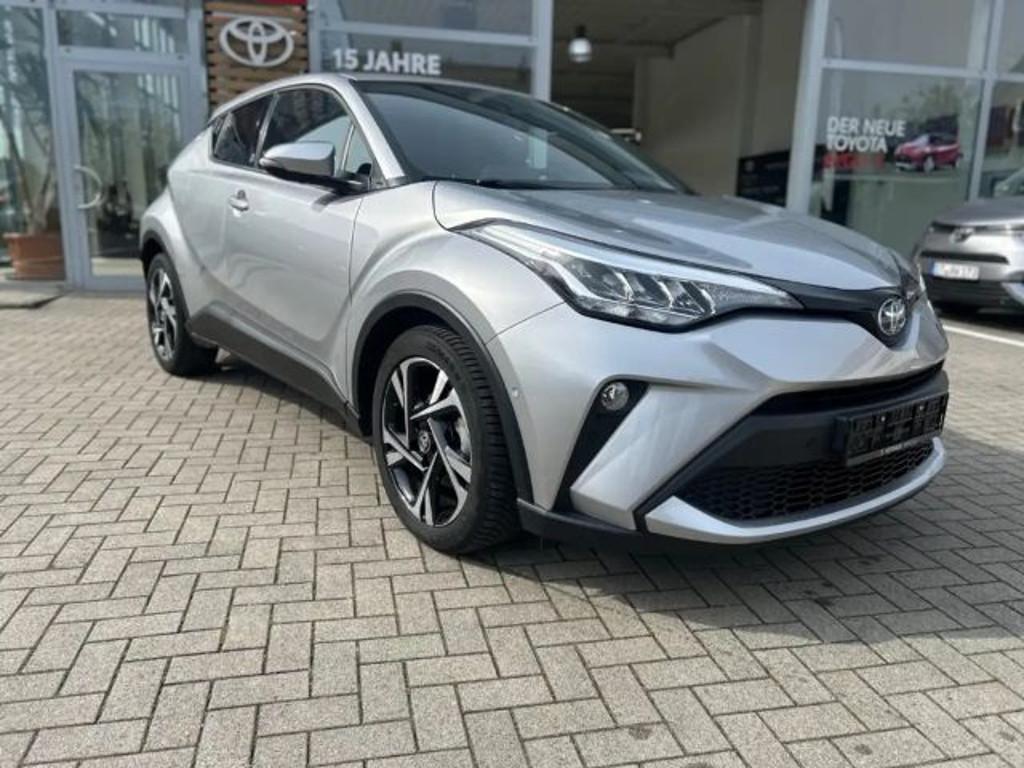 Toyota C-HR 2023 Hybride Benzine