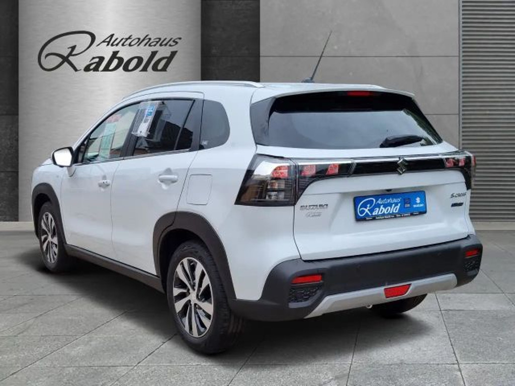 Suzuki S-Cross