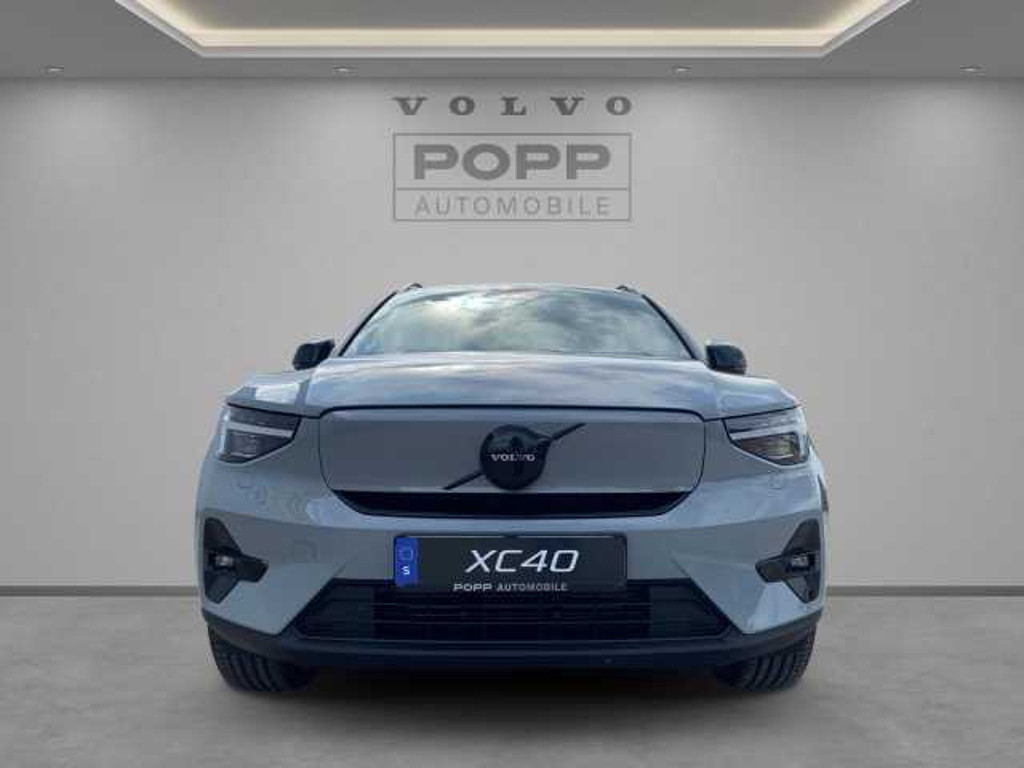 Volvo EX40