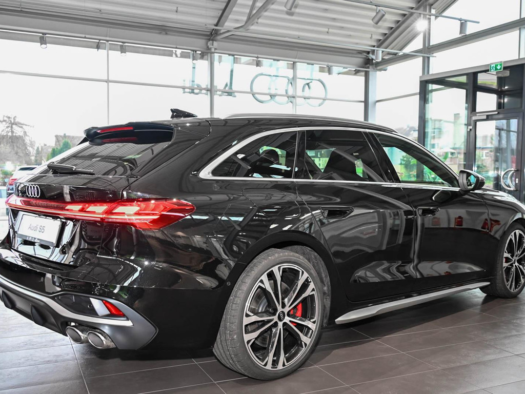 Audi S5