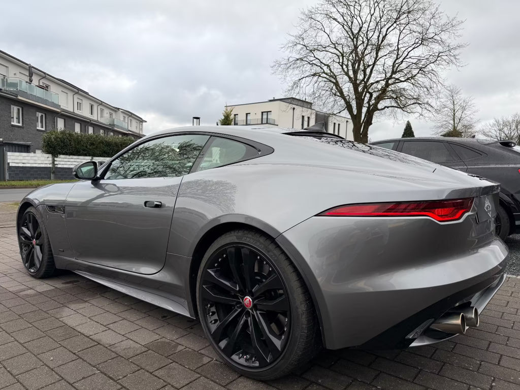 Jaguar F-Type