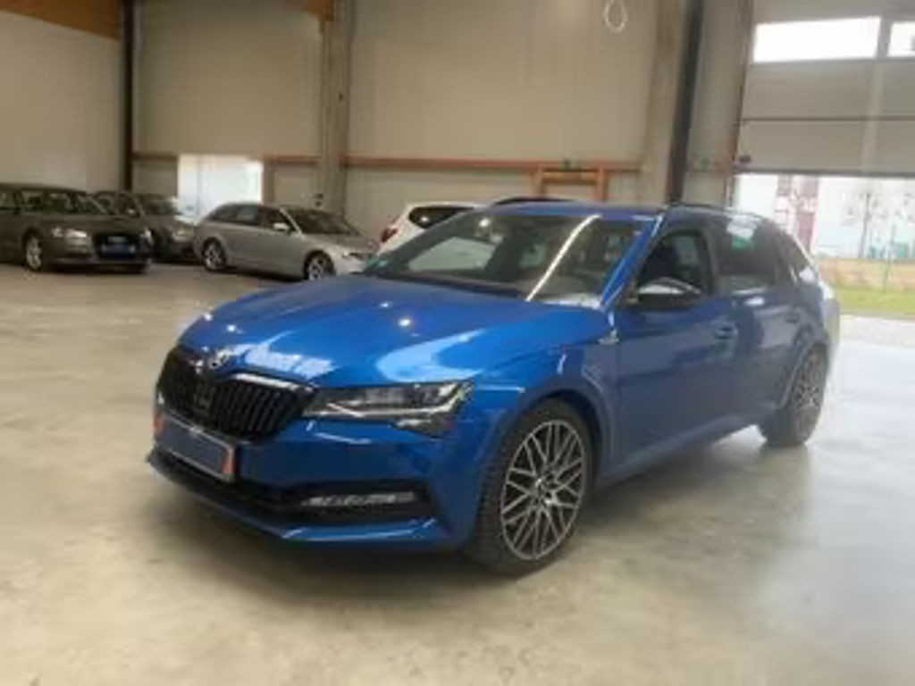 Skoda Superb 2022 Benzine