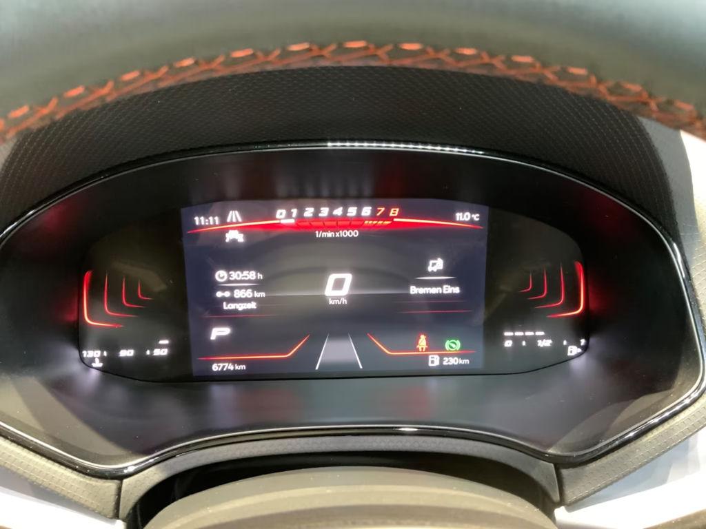 Seat Arona