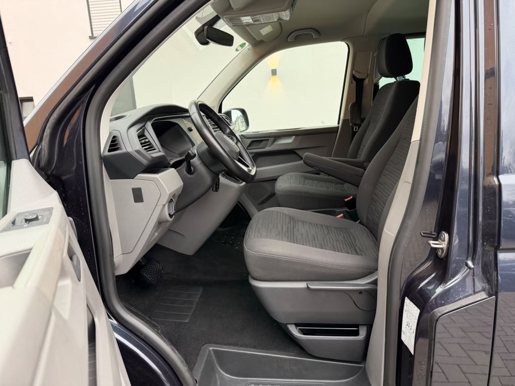 Volkswagen Caravelle