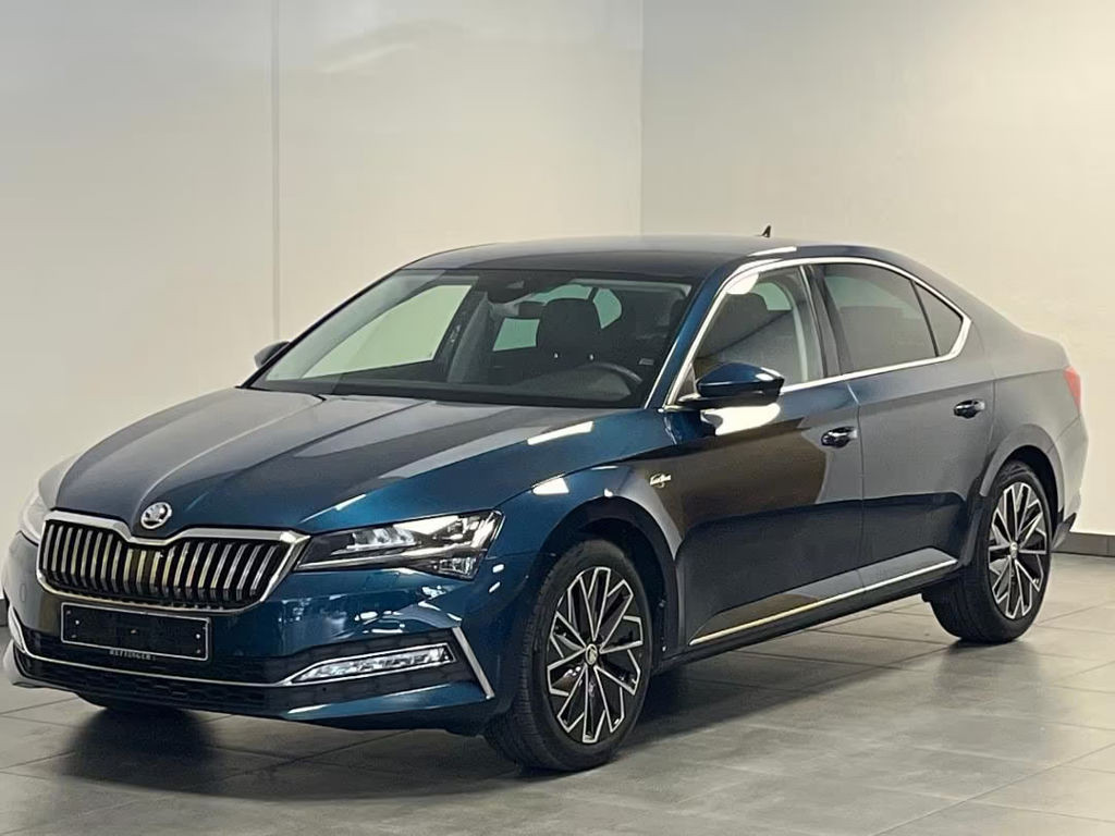 Skoda Superb 2023 Diesel