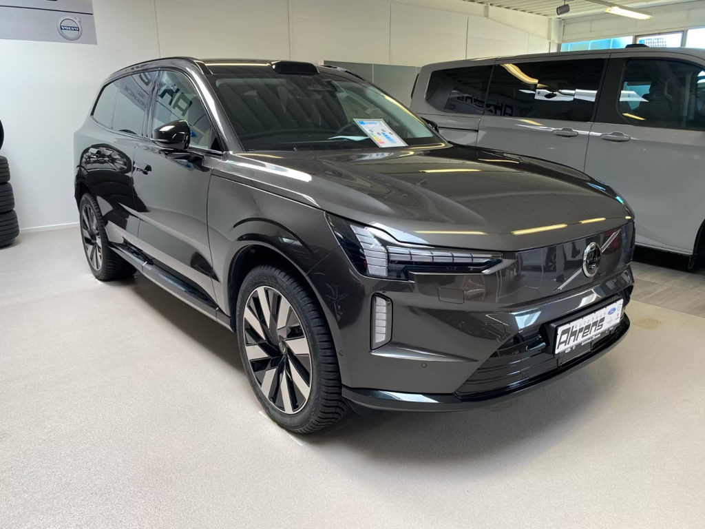 Volvo EX90