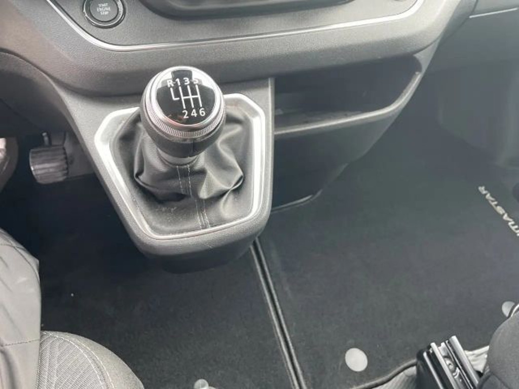 Nissan Primastar