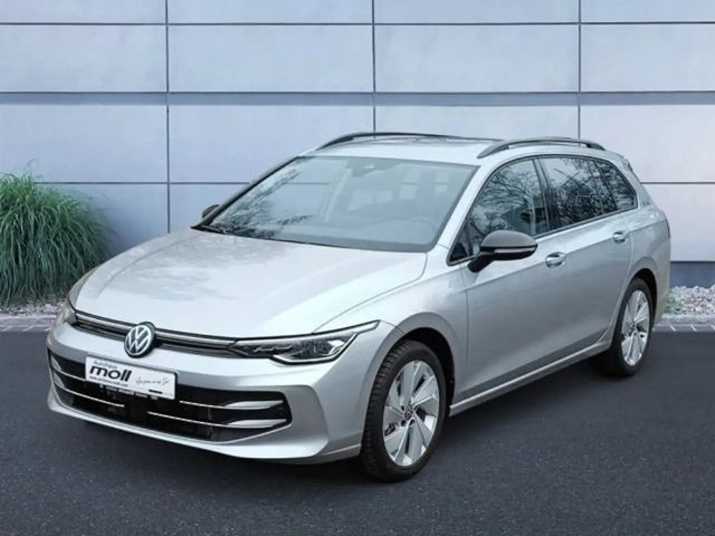 Volkswagen Golf 2025 Benzine