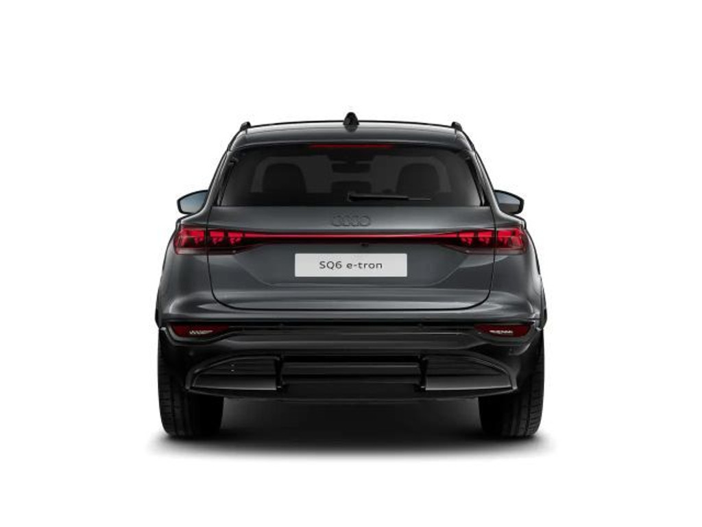 Audi SQ6 e-tron