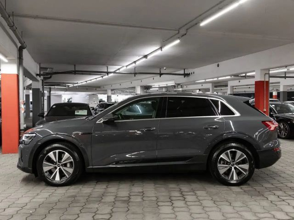 Audi Q8 e-tron