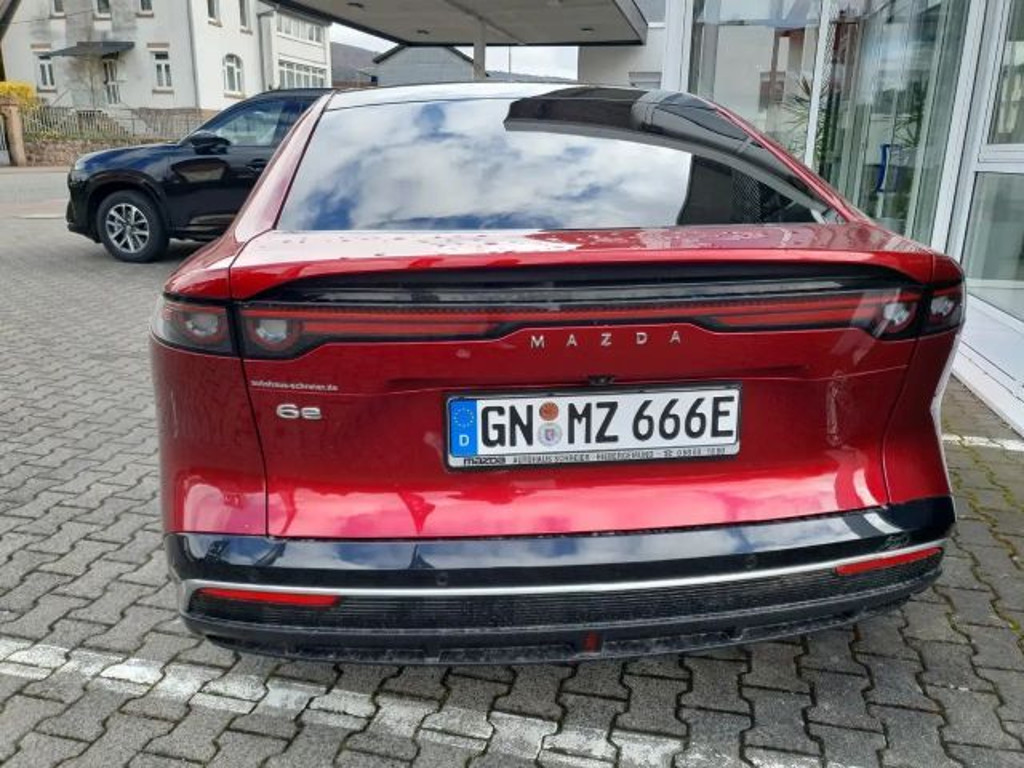 Mazda 6e