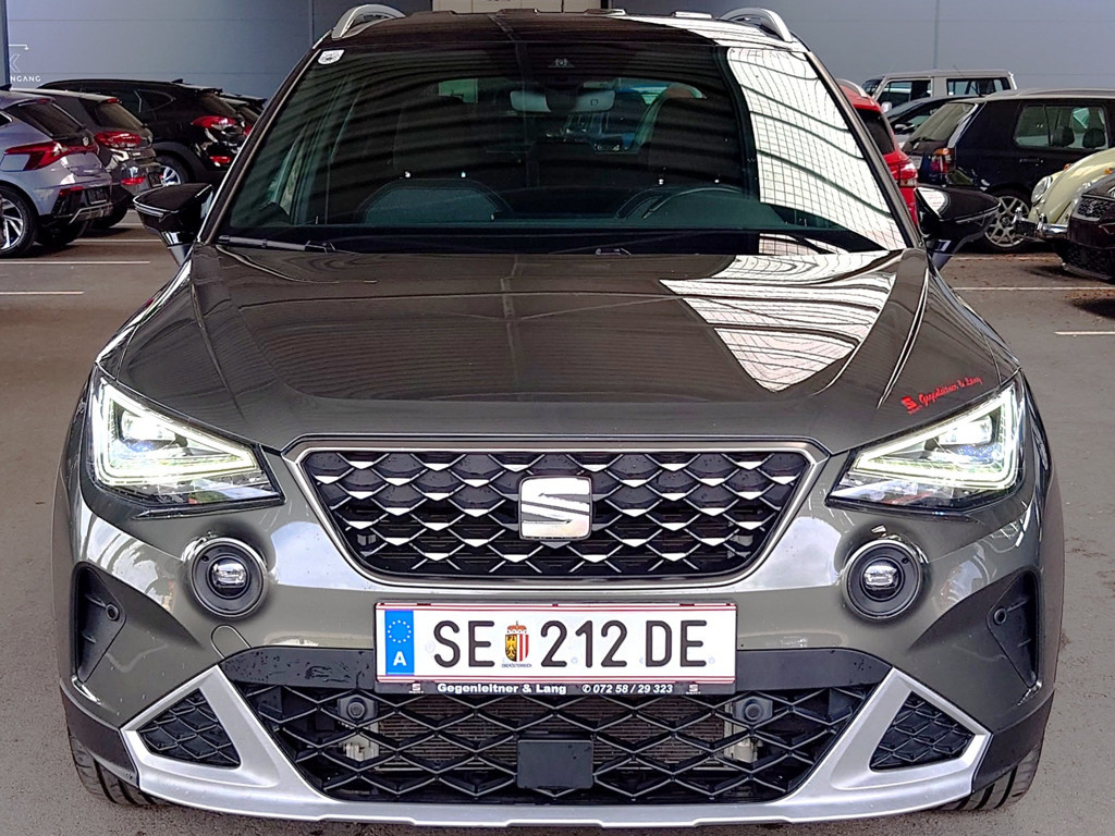Seat Arona