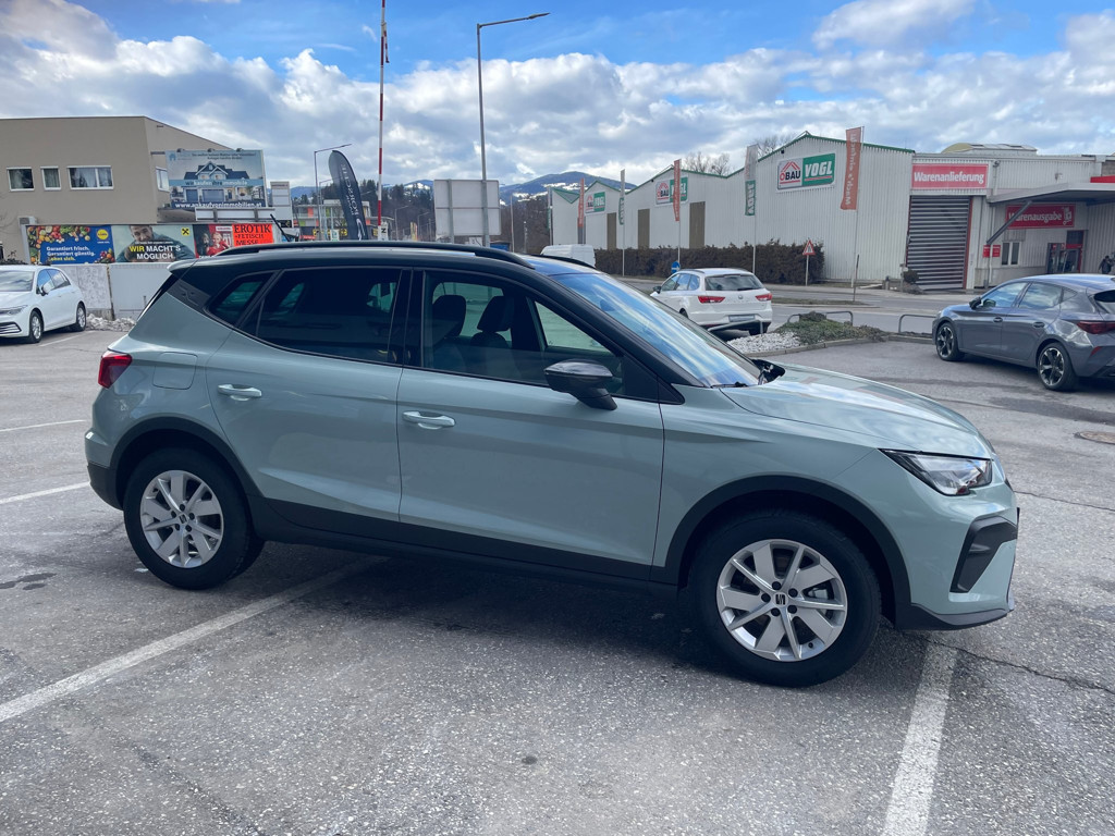 Seat Arona
