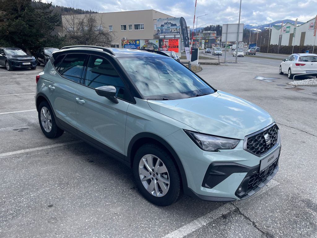 Seat Arona