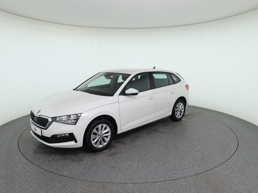 Skoda Scala 2024 Benzine