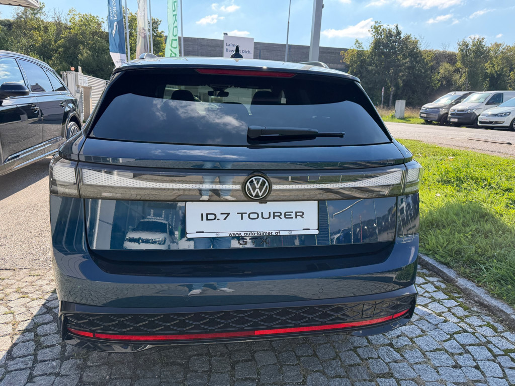 Volkswagen ID.7