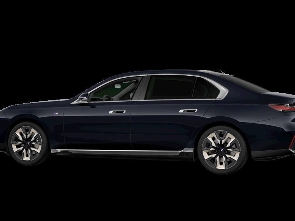 BMW i7