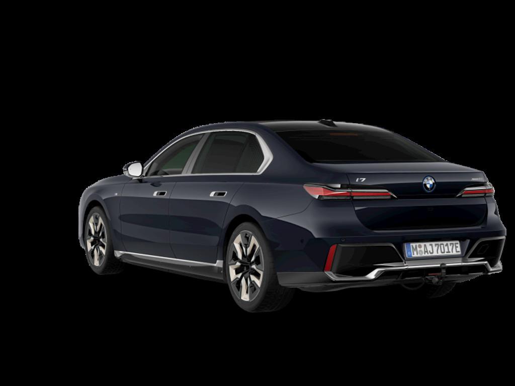 BMW i7