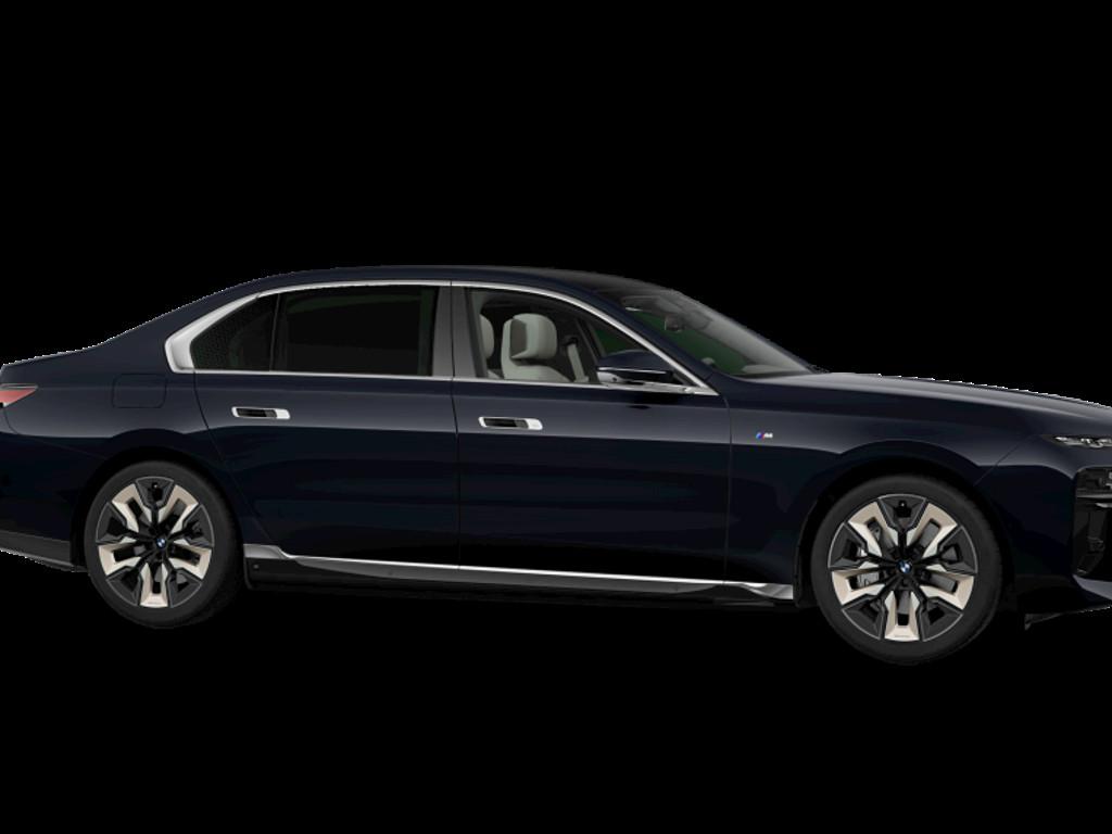 BMW i7
