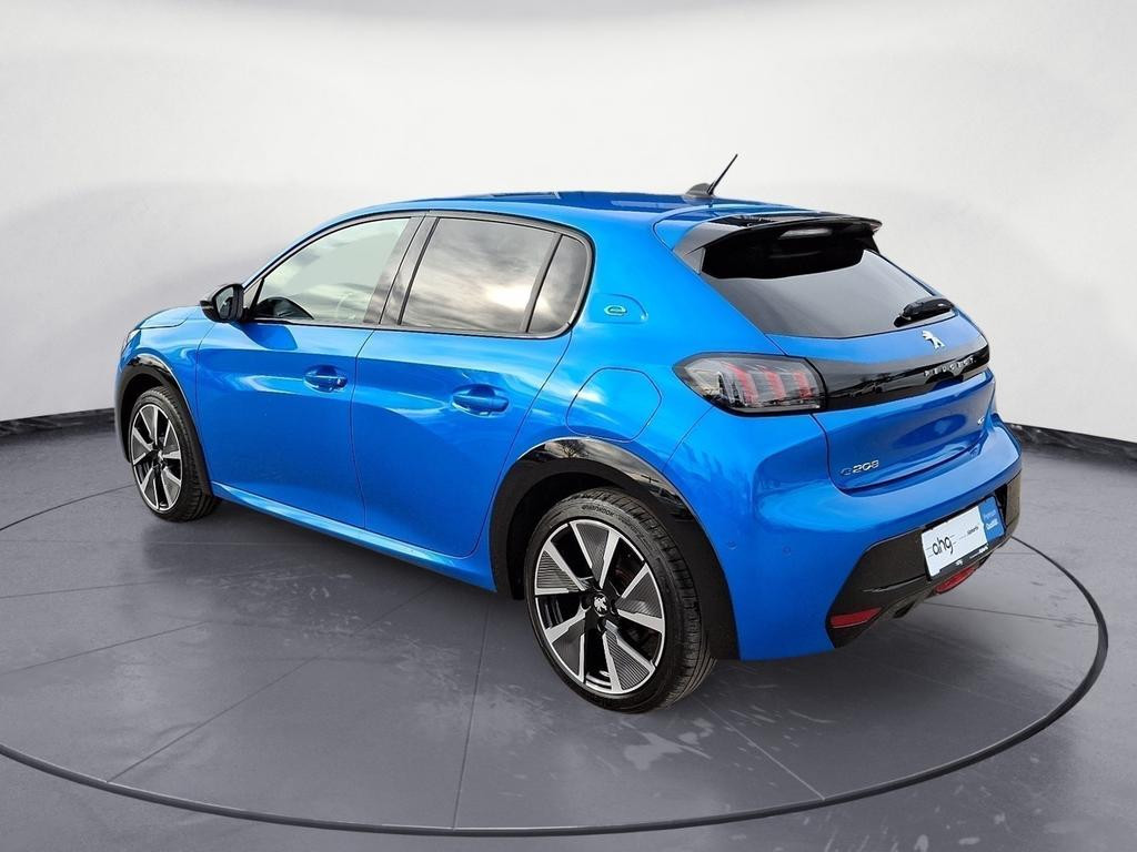 Peugeot e-208