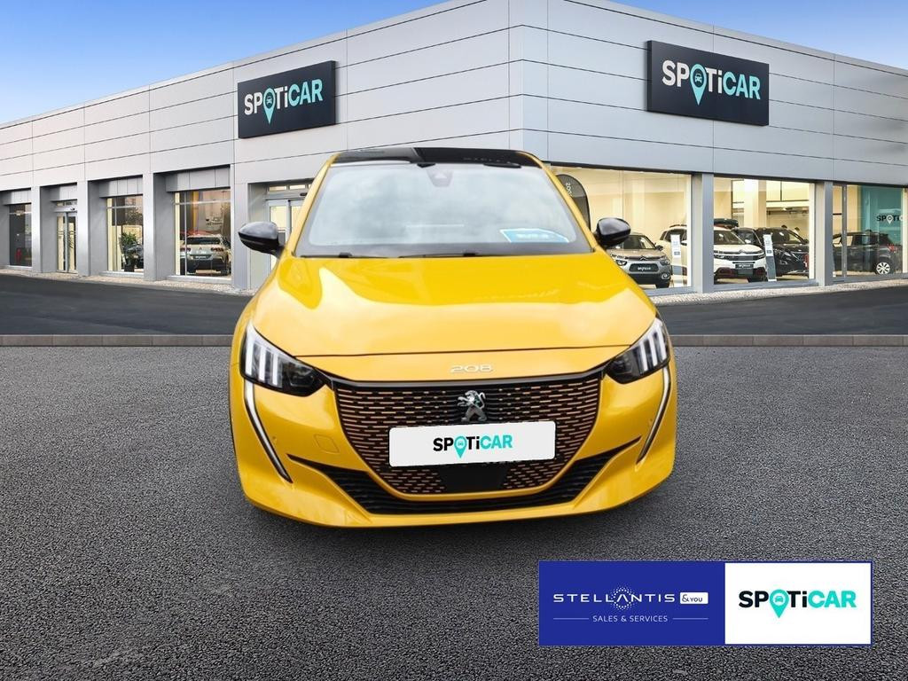 Peugeot e-208
