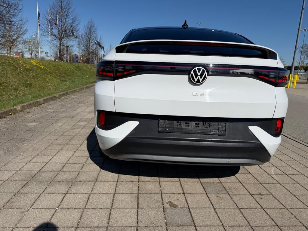 Volkswagen ID.5