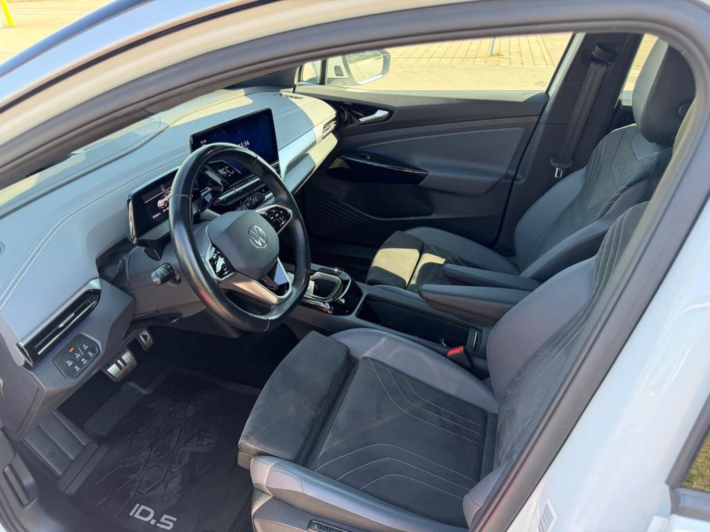 Volkswagen ID.5