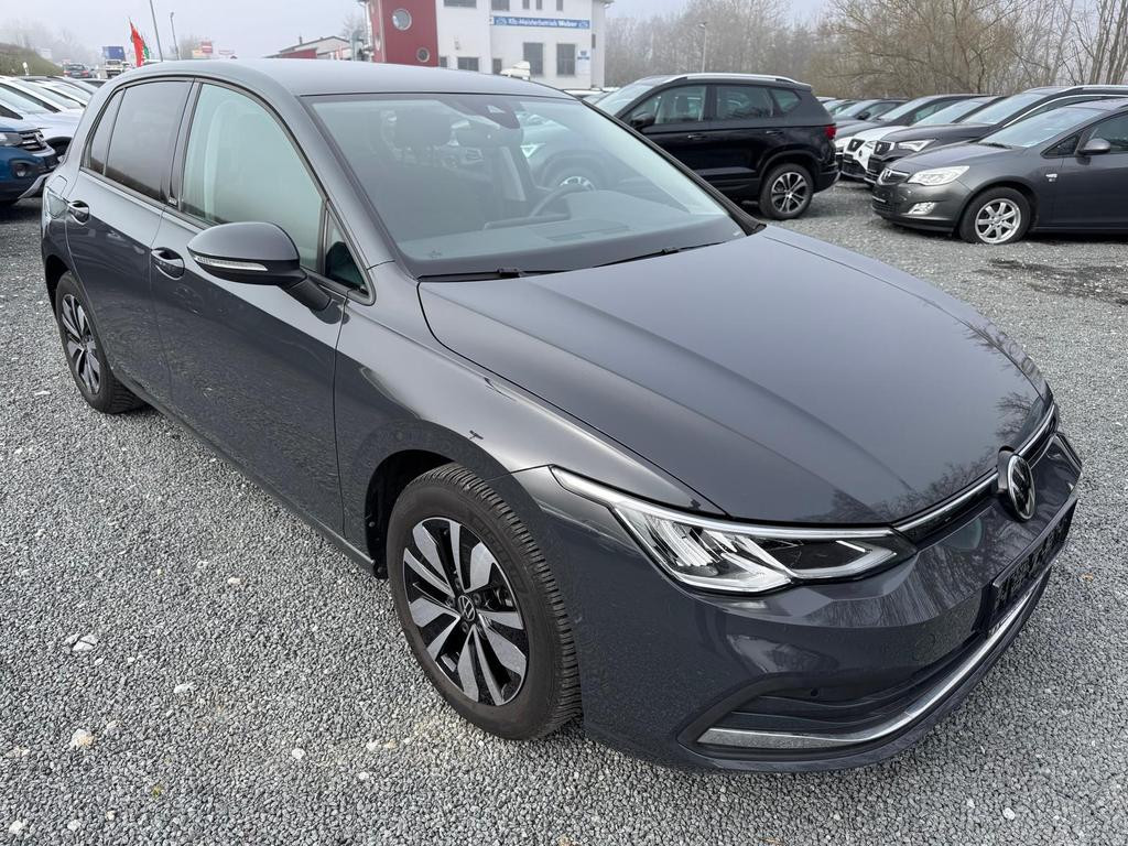 Volkswagen Golf 2024 Benzine