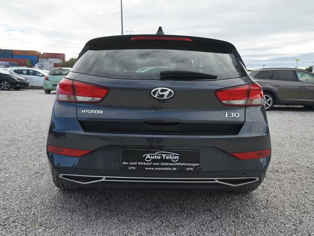 Hyundai i30