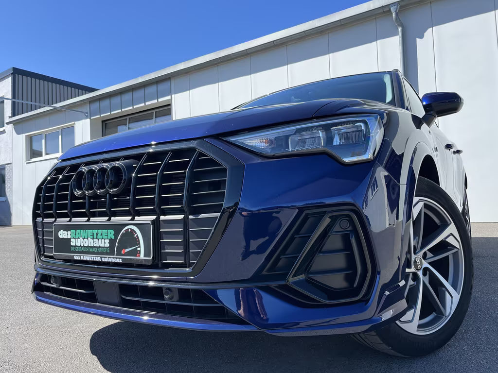 Audi Q3 2023 Benzine